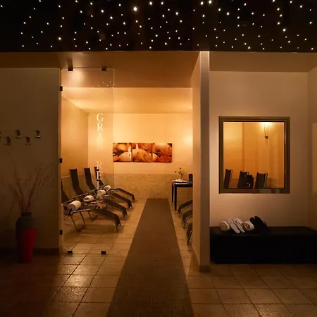 Hotel Relax-3