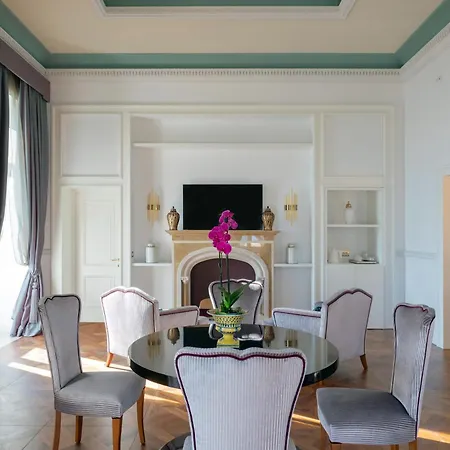 Grand Hotel Des Etrangers- The Leading Hotels Of The World-2